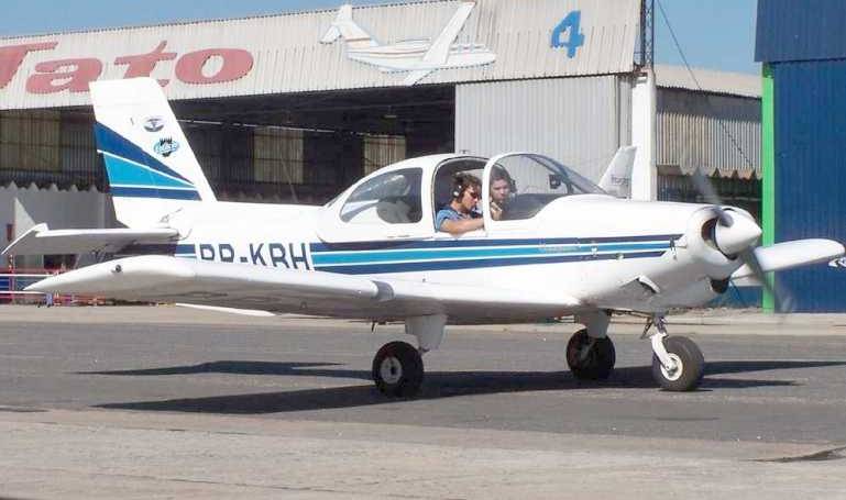 AEROTEC (1) A-122 Uirapuru AEROTEC (1) T-23 Uirapuru A122 aircraft photograph