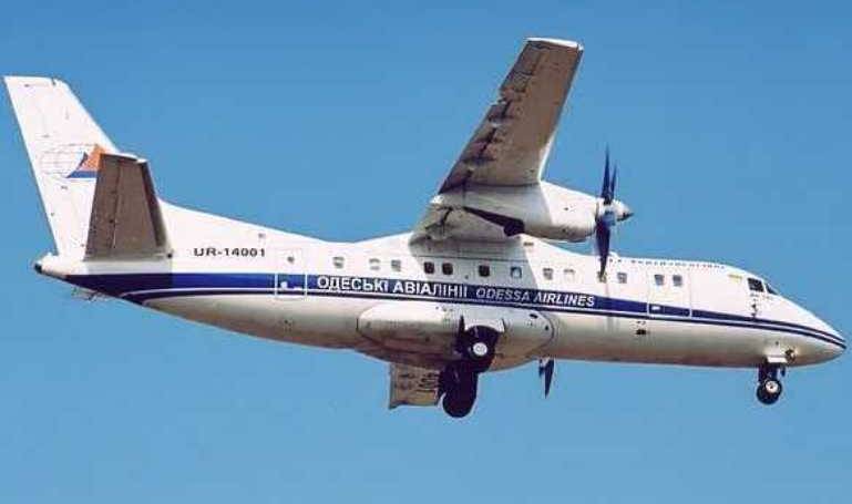 ANTONOV An-140 HESA IRAN-140 Faraz A140 aircraft photograph