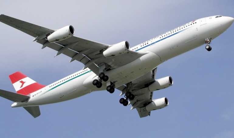 AIRBUS A-340-200 AIRBUS A-340-200 Prestige A342 aircraft photograph