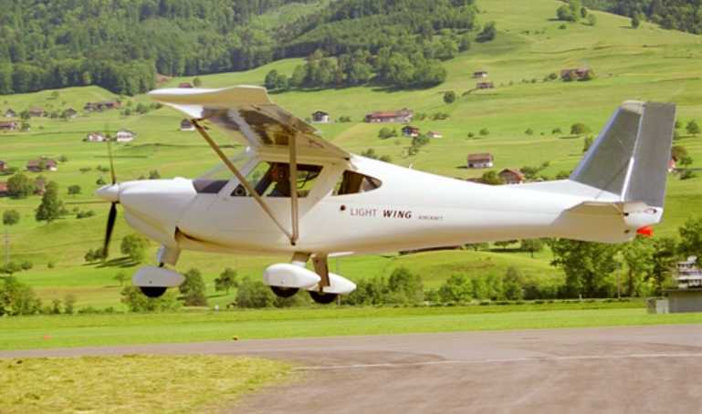 LIGHT WING AC-4 AC4 aircraft photograph