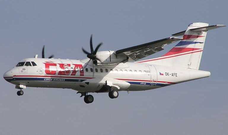 ATR ATR-42-400 ATR ATR-42-400 Surveyor AT44 aircraft photograph