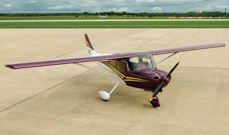 CESSNA 162 Skycatcher SHENYANG 162 Skycatcher C162 aircraft photograph
