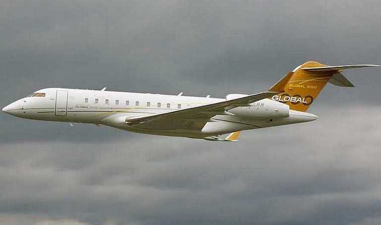 BOMBARDIER BD-700 Global 5000 BOMBARDIER BD-700 Global 5500 GL5T aircraft photograph