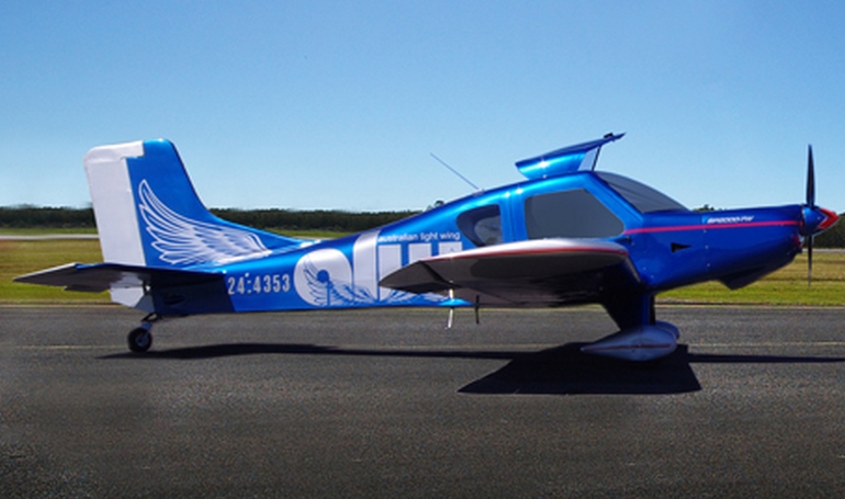 HOWARD HUGHES Australian LightWing Speed SP-4000 LW40 aircraft photograph