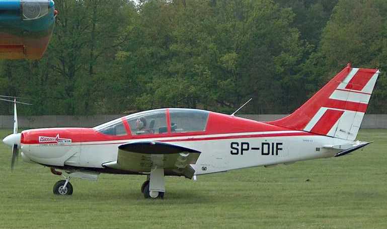 PZL-MIELEC M-26 Air Wolf PZL-MIELEC M-26 Iskierka M26 aircraft photograph