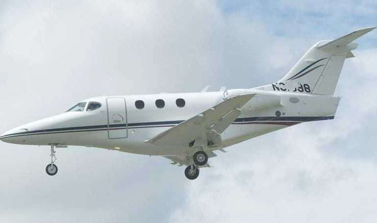 HAWKER BEECHCRAFT 390 Premier 1 HAWKER BEECHCRAFT 390 Hawker 200 RAYTHEON 390 Premier 1 PRM1 aircraft photograph