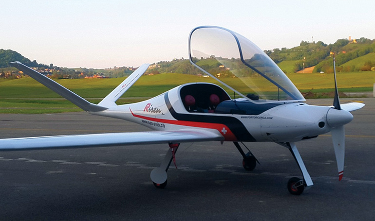 PORTO Risen PORTO Siren SWISS EXCELLENCE Risen RISN aircraft photograph