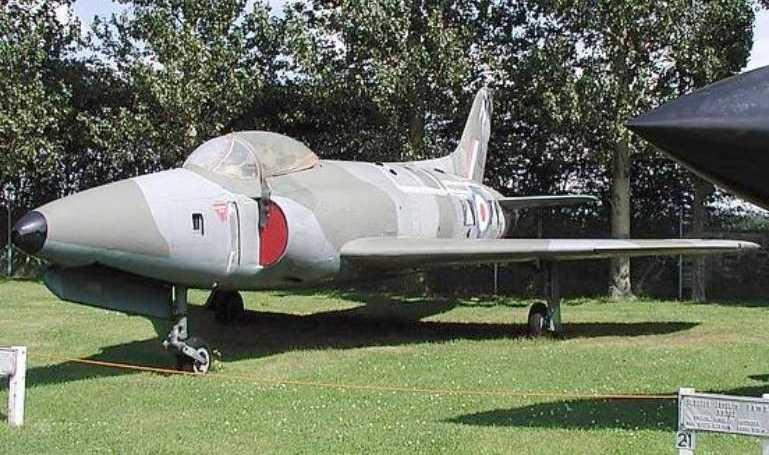 SUPERMARINE Swift SWIF aircraft photograph
